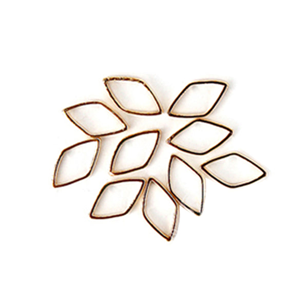 Fuschia Nail Art - Flat Oval Outline - Gold